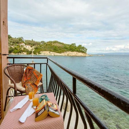 Mermaid Cottage Longós Екстериор снимка