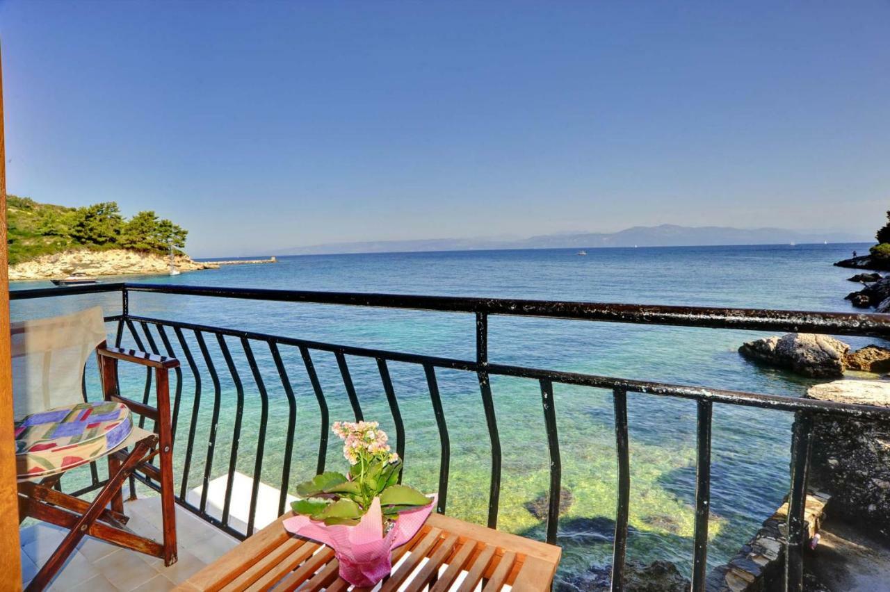 Mermaid Cottage Longós Екстериор снимка